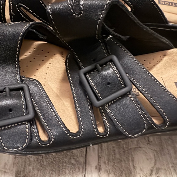 NWOB! CLARKS COLLECTION DELANA LIRI PLATFORM SANDAL, Black, 7 - Picture 5 of 8